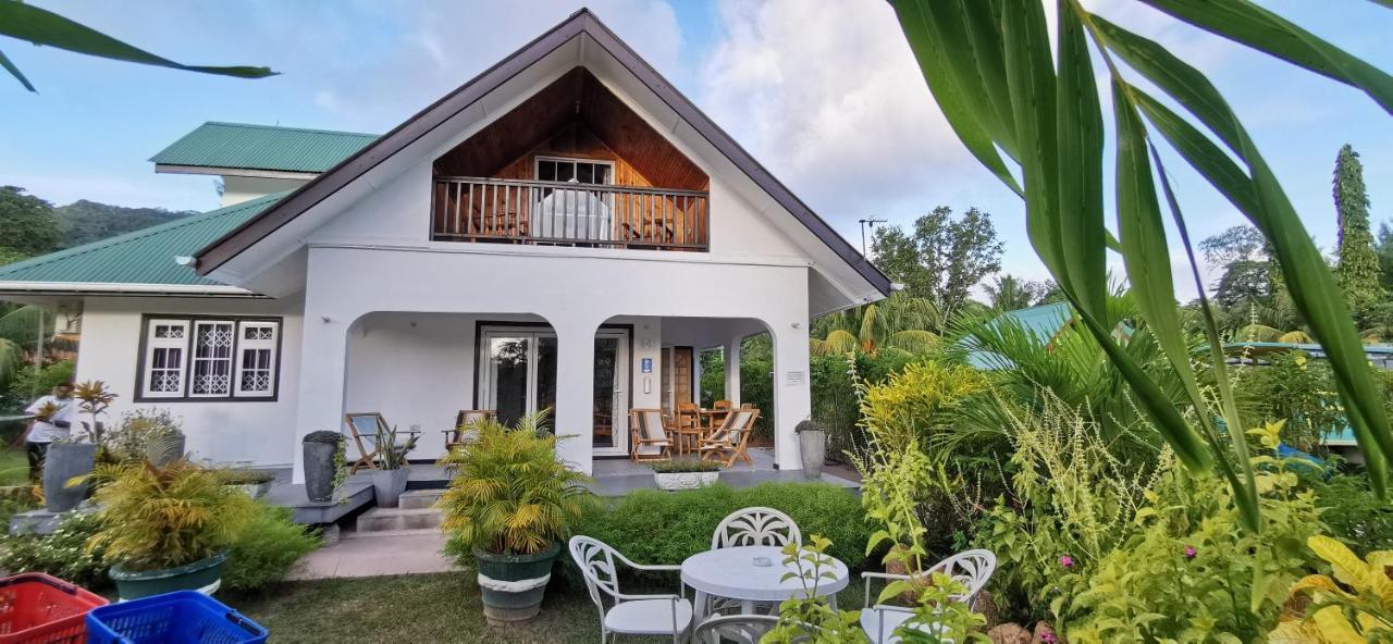 Chez Marva Grande Villa Corossol 3 A 12 Personnes La Digue Exterior foto