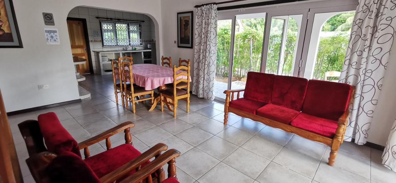Chez Marva Grande Villa Corossol 3 A 12 Personnes La Digue Exterior foto